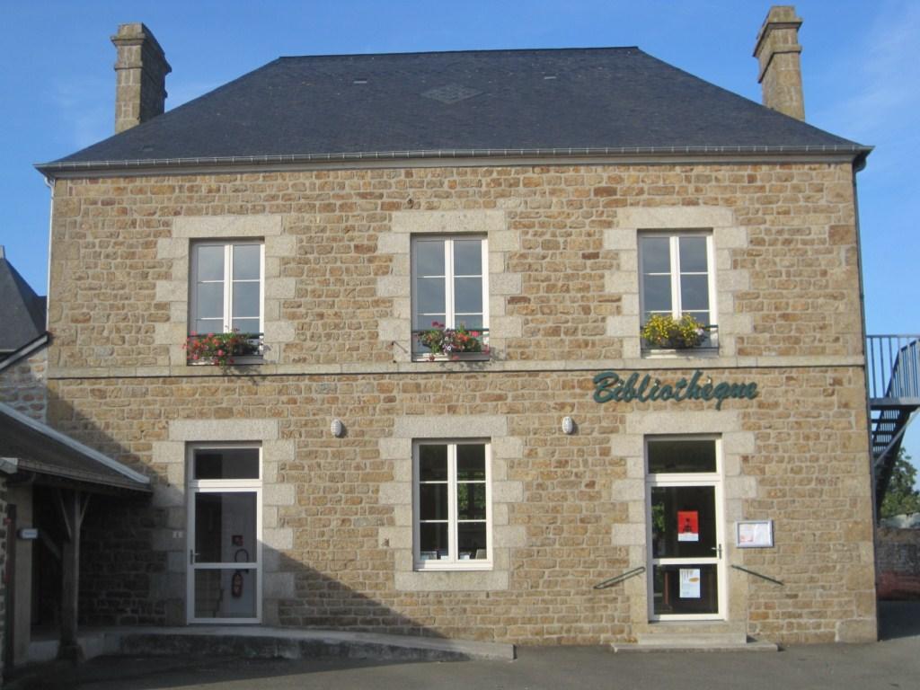 La bibliothèque de Charchigné